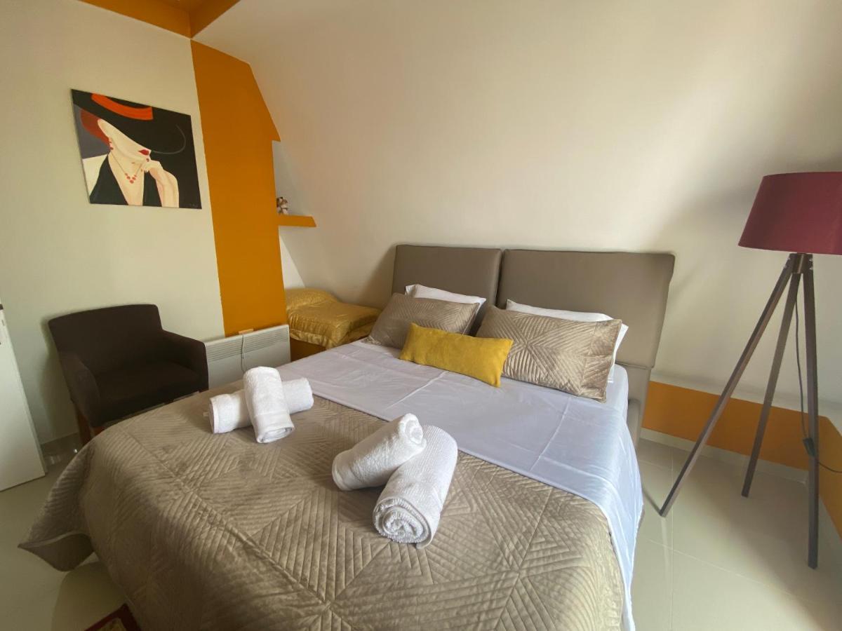 Your Apartment Поградец Екстер'єр фото