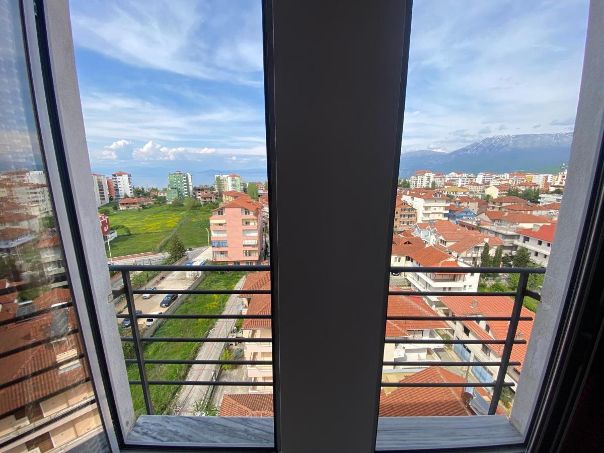 Your Apartment Поградец Екстер'єр фото